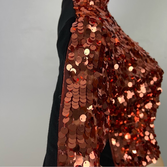 SMYTHE REVOLVE SEQUIN CROP TOP - Picture 9 of 15